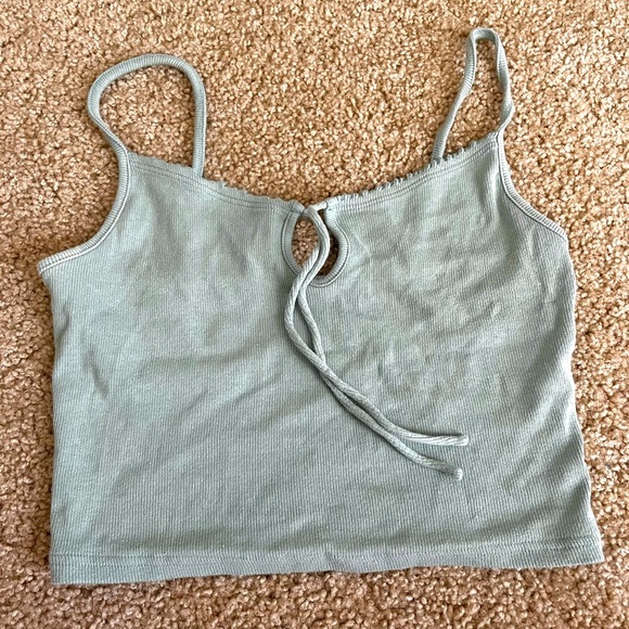 Green Me to We crop top green - Picture 1 of 5